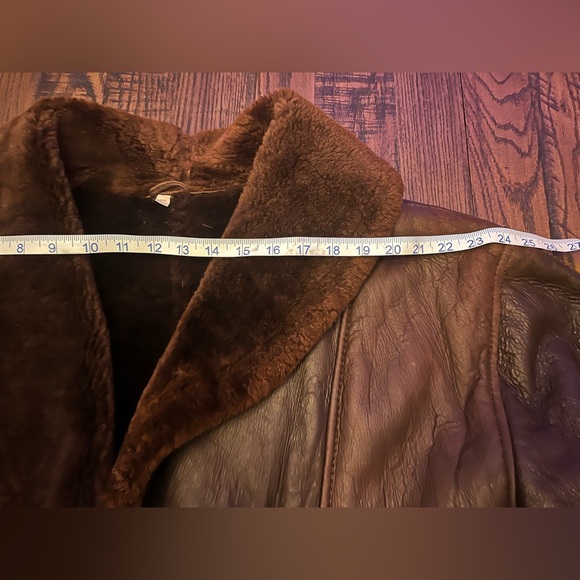 Brown Shearling Leather Vintage Coat - Picture 4 of 11